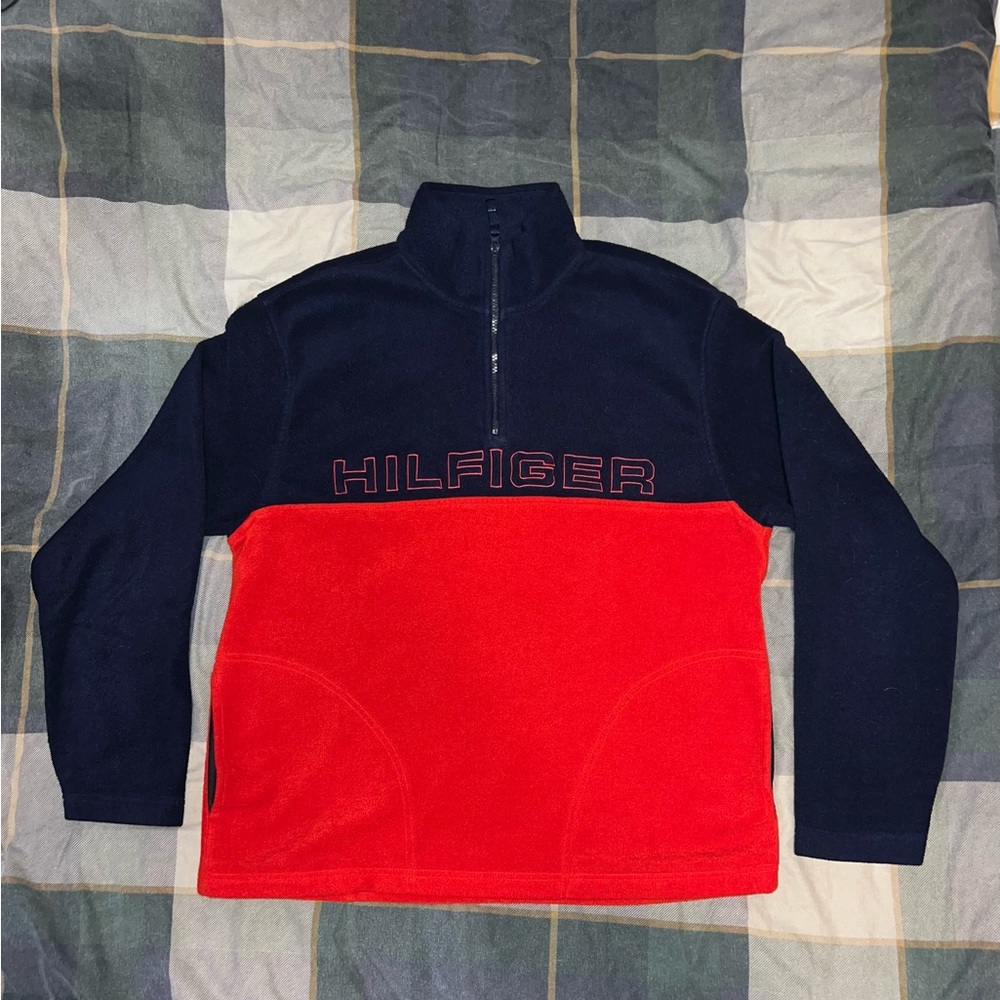 Large Two-Tone Tommy Hilfiger Fleece